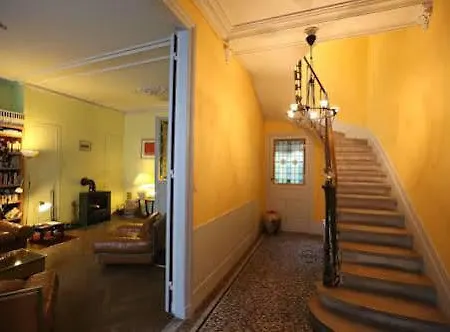 Les D'art Bed and breakfast *